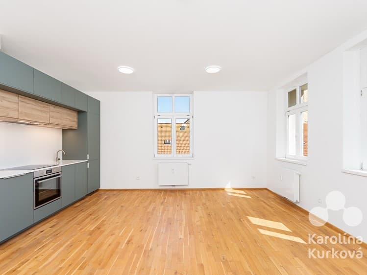 Pronájem bytu 3+kk 74 m² (Mezonet)