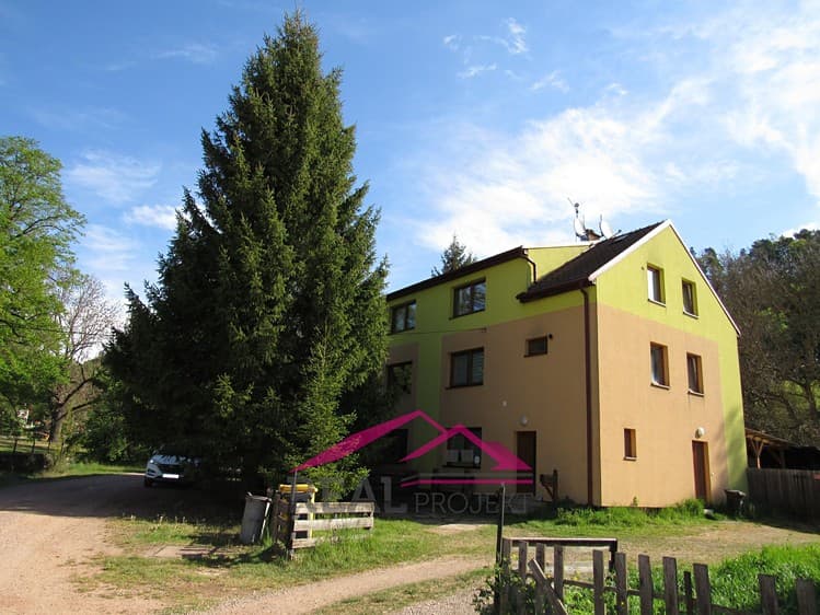 Pronájem bytu 3+kk 80 m²