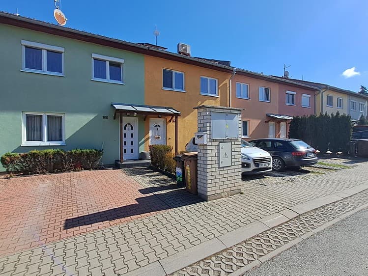 Prodej rodinného domu 120 m², pozemek 198 m²
