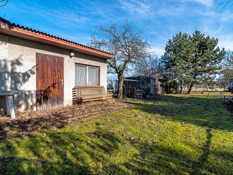 Prodej chaty 30 m², pozemek 1 589 m²