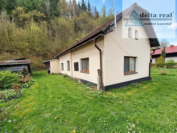 Prodej rodinného domu 60 m², pozemek 833 m²