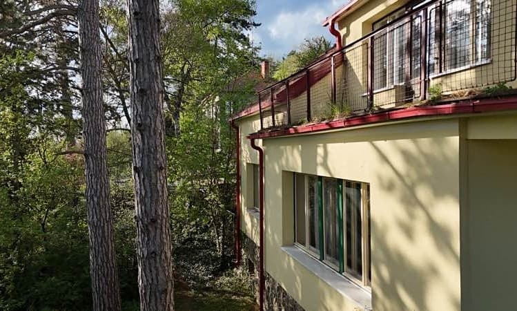 Prodej rodinného domu 220 m², pozemek 2 461 m²