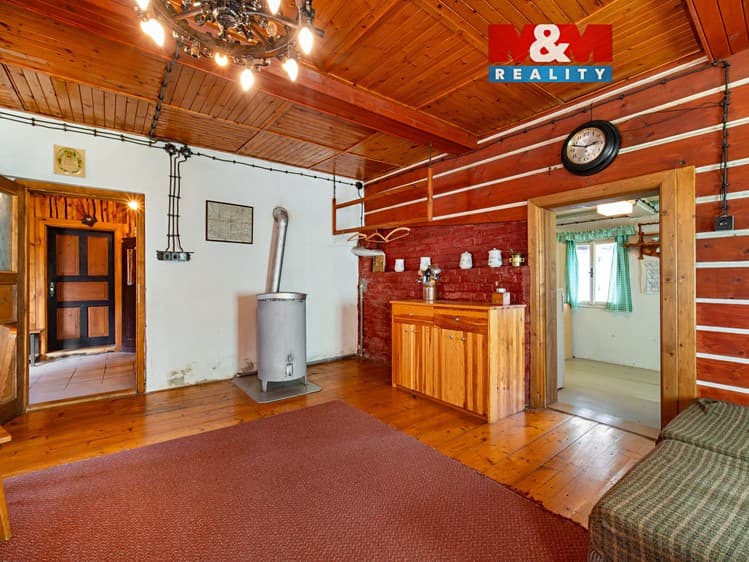 Prodej chalupy 120 m², pozemek 745 m²