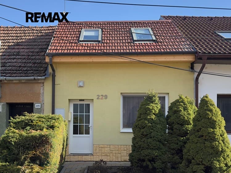 Prodej rodinného domu 90 m², pozemek 92 m²