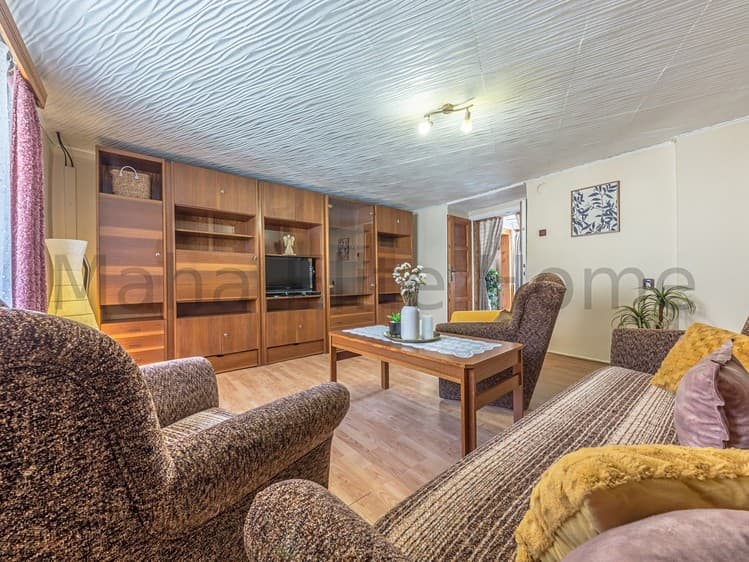 Prodej rodinného domu 241 m², pozemek 163 m²