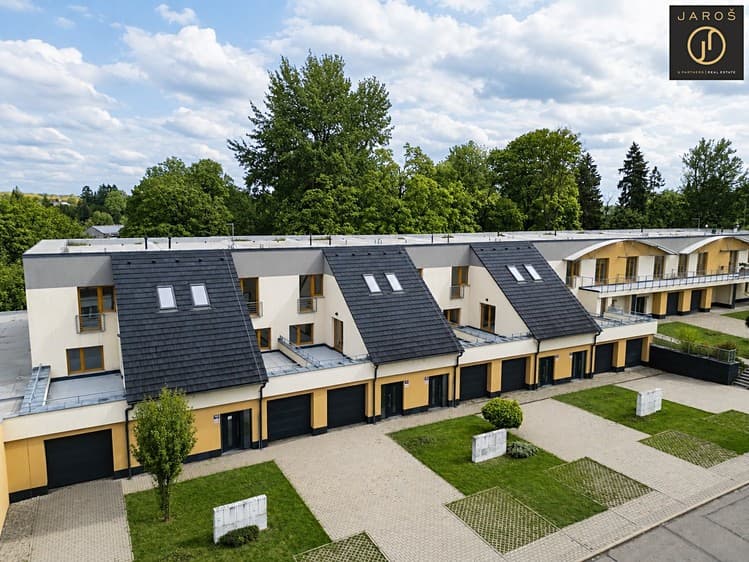Prodej rodinného domu 178 m², pozemek 295 m²
