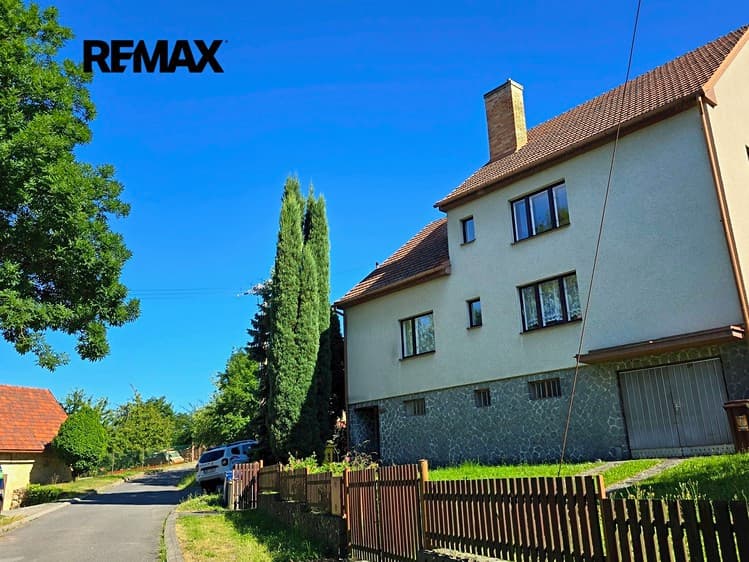Prodej rodinného domu 191 m², pozemek 731 m²