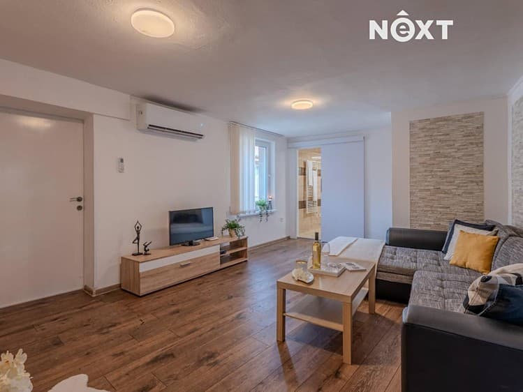 Prodej rodinného domu 228 m², pozemek 633 m²