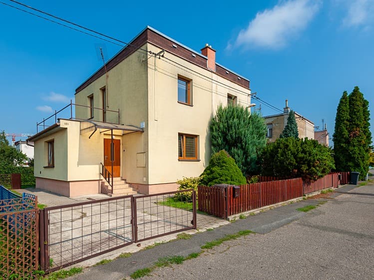 Prodej rodinného domu 73 m², pozemek 317 m²