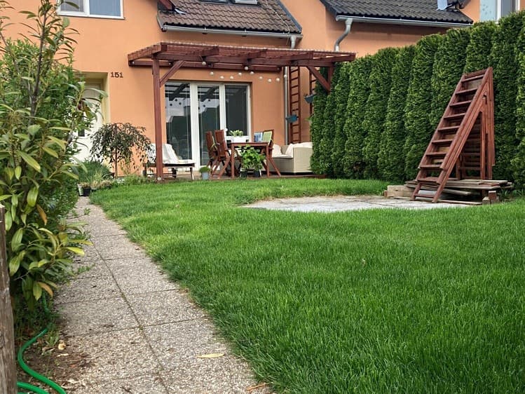 Pronájem rodinného domu 104 m², pozemek 210 m²