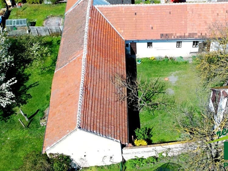 Pronájem rodinného domu 230 m², pozemek 846 m²