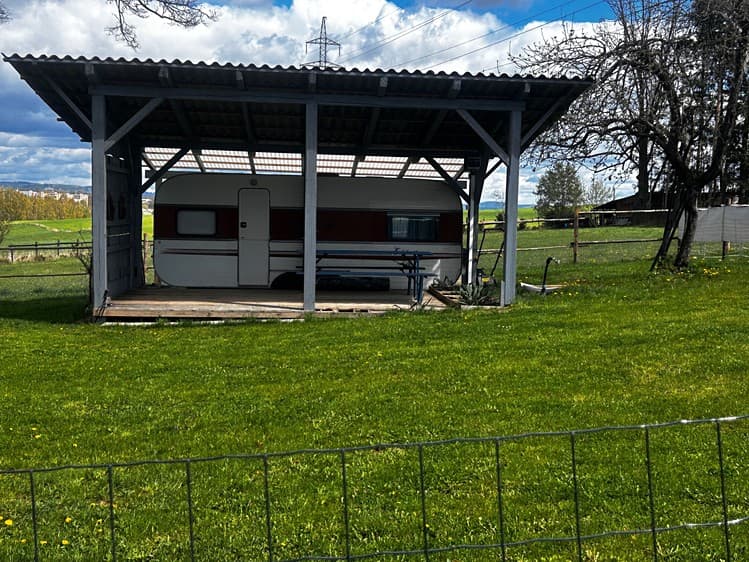 Pronájem chaty 10 m², pozemek 400 m²