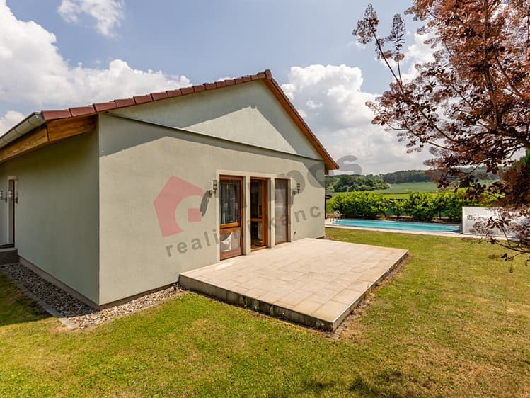 Pronájem rodinného domu 108 m², pozemek 560 m²