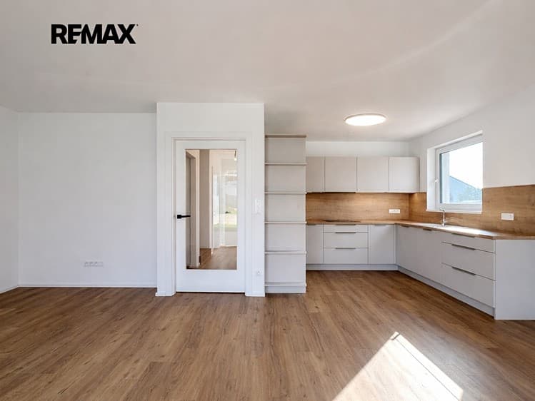 Pronájem rodinného domu 119 m², pozemek 302 m²