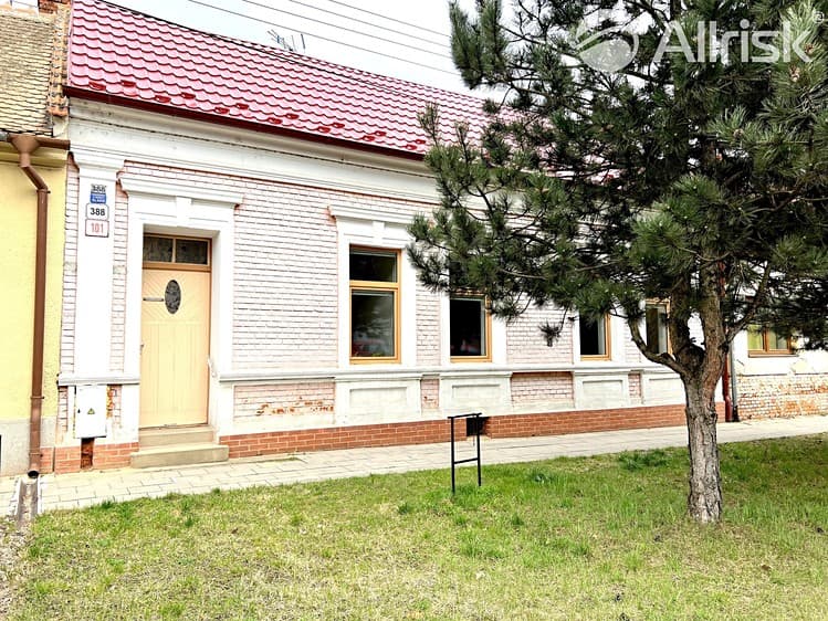 Pronájem rodinného domu 78 m², pozemek 218 m²