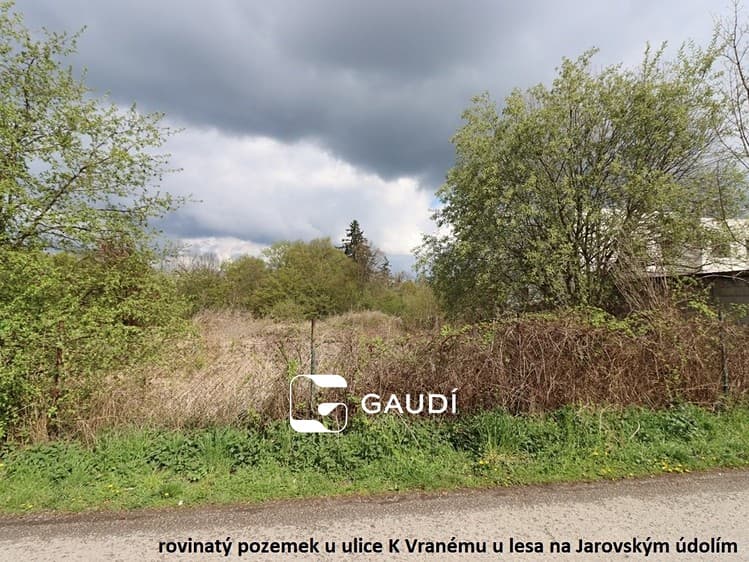 Prodej stavebního pozemku 1 106 m²