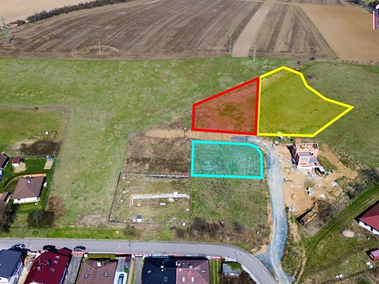 Prodej stavebního pozemku 6 472 m²