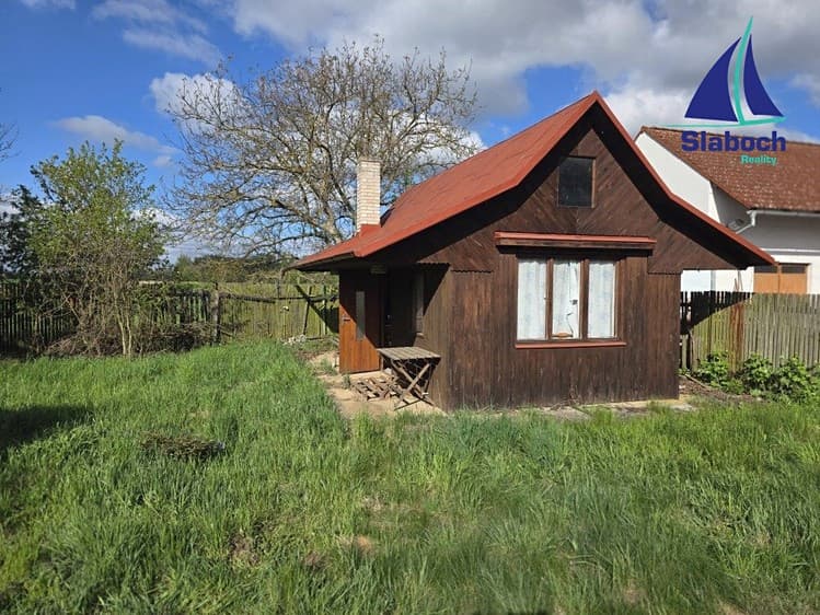 Prodej stavebního pozemku 733 m²