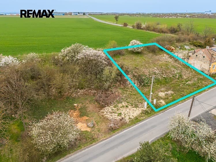 Prodej stavebního pozemku 656 m²