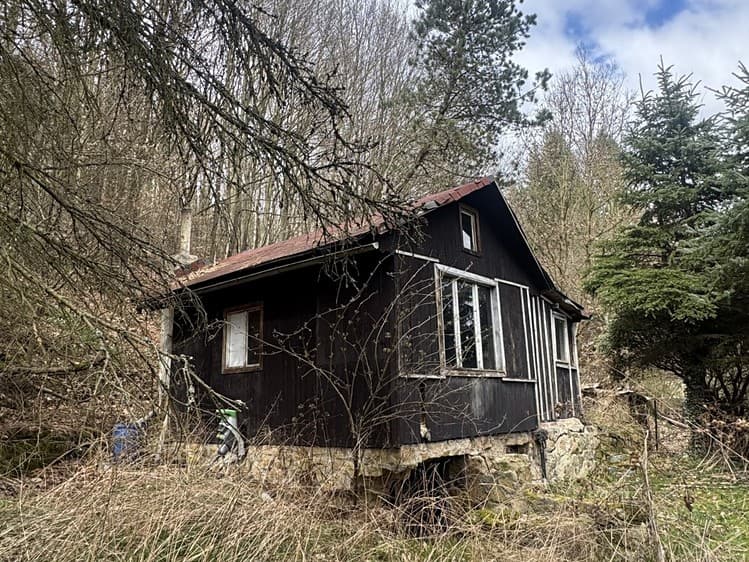 Prodej stavebního pozemku 1 321 m²