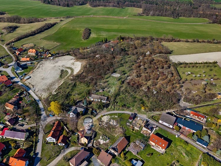 Prodej stavebního pozemku 3 158 m²