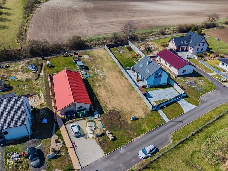 Prodej stavebního pozemku 715 m²