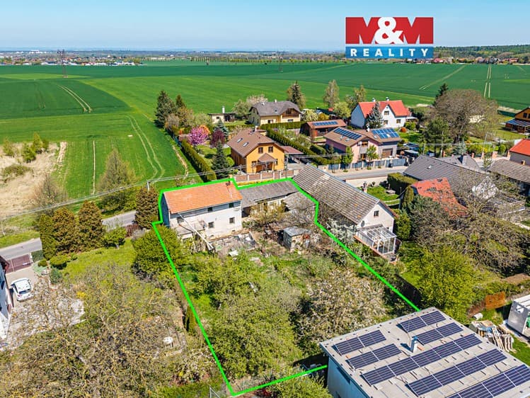 Prodej stavebního pozemku 844 m²