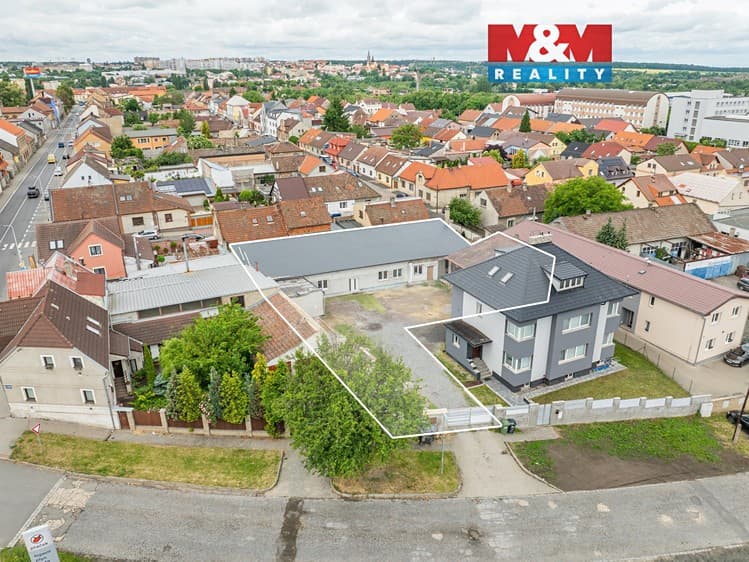 Prodej obchodního prostoru 390 m²