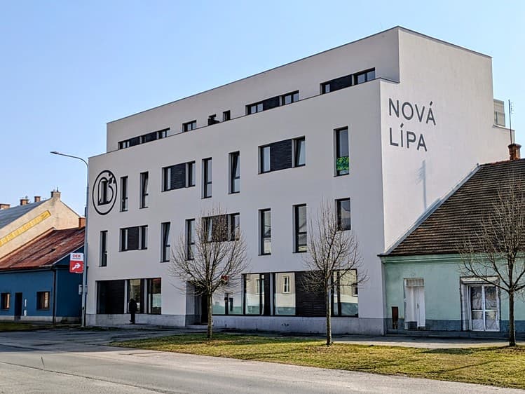 Prodej činžovního domu 1 432 m²
