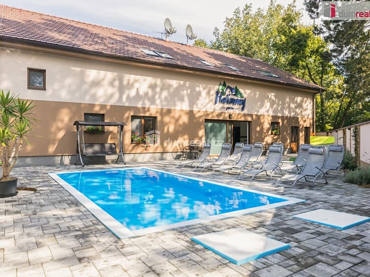 Prodej ubytovacího zařízení 300 m²