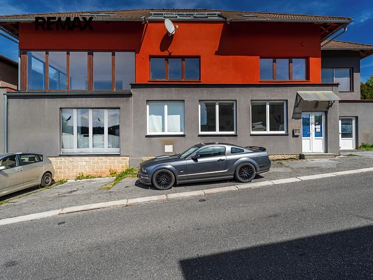 Prodej činžovního domu 654 m²