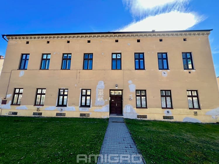 Prodej činžovního domu 1 000 m²