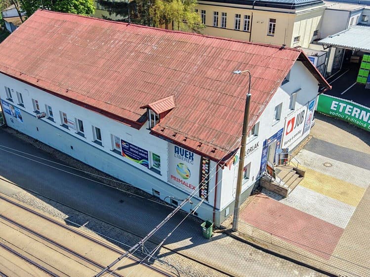 Prodej skladového prostoru 800 m²