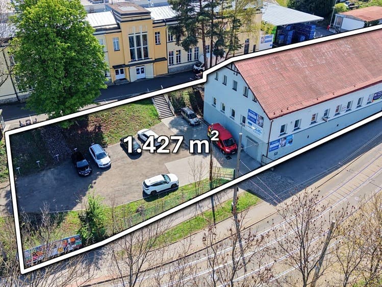 Prodej obchodního prostoru 800 m²