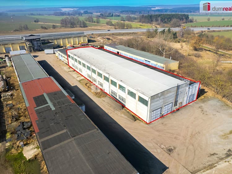Prodej výrobní haly, prostoru 2 752 m²