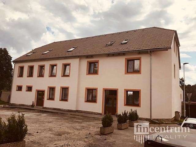 Prodej ubytovacího zařízení 1 400 m²