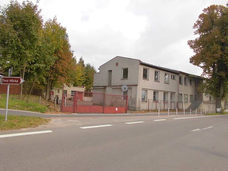 Prodej obchodního prostoru 1 272 m²