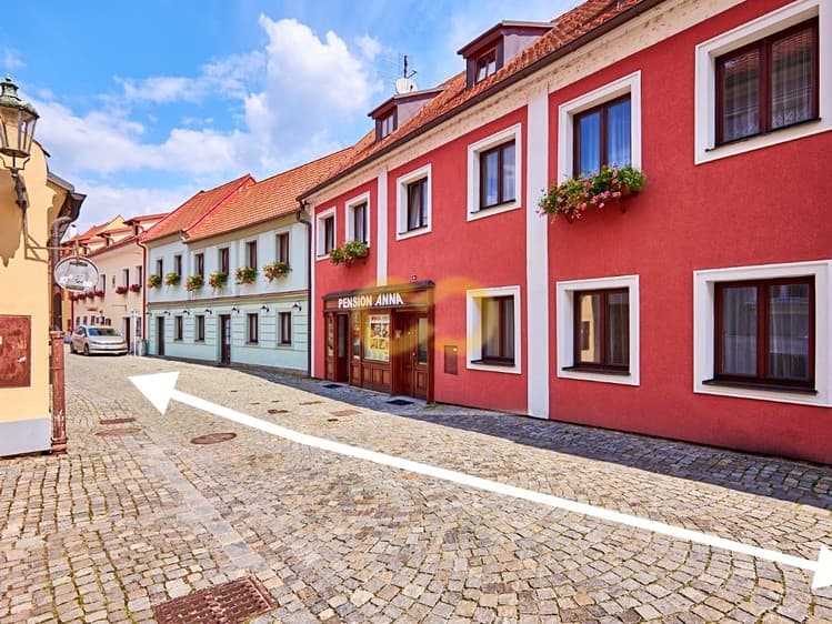Prodej ubytovacího zařízení 391 m²