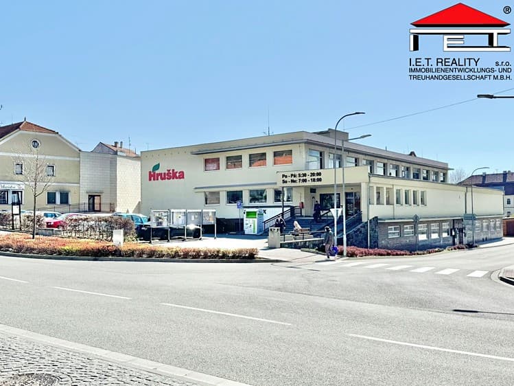 Prodej činžovního domu 3 138 m²