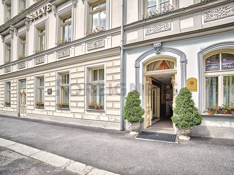 Prodej ubytovacího zařízení 1 425 m²