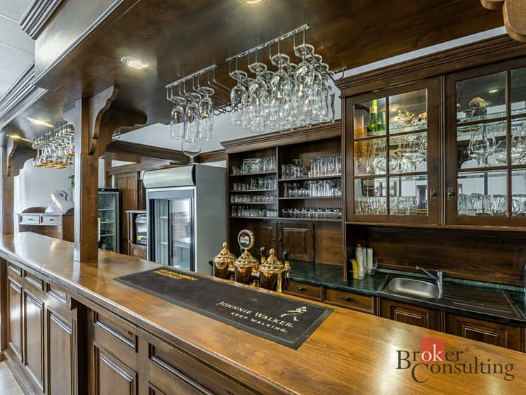 Prodej restaurace 600 m²
