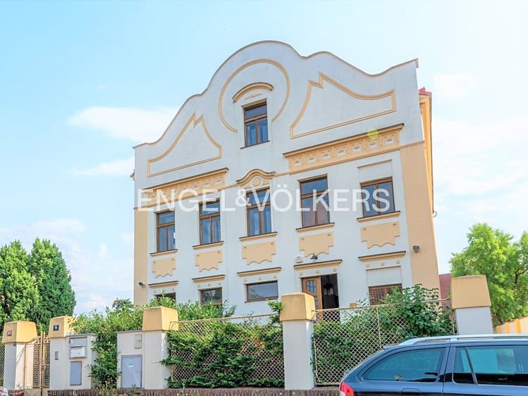 Prodej ordinace 374 m²