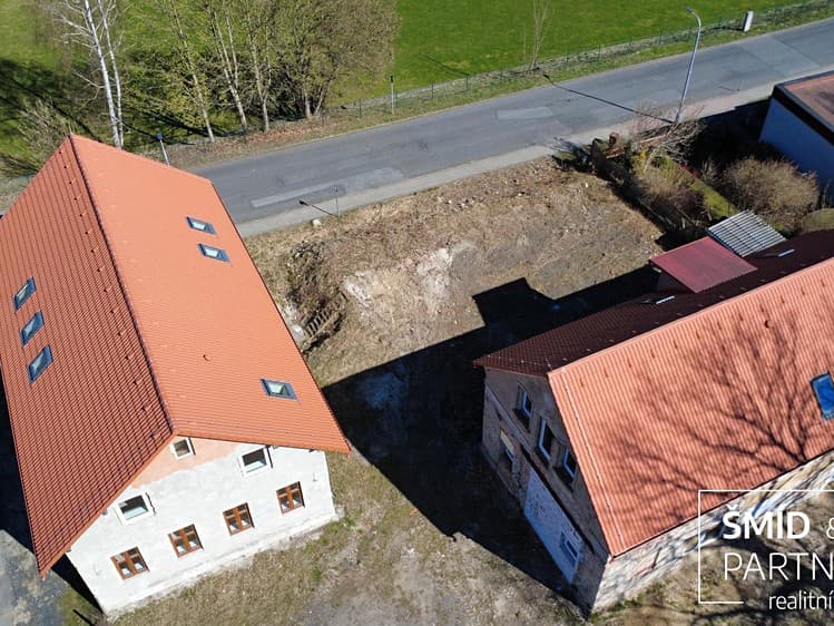 Prodej komerční nemovitosti 390 m²