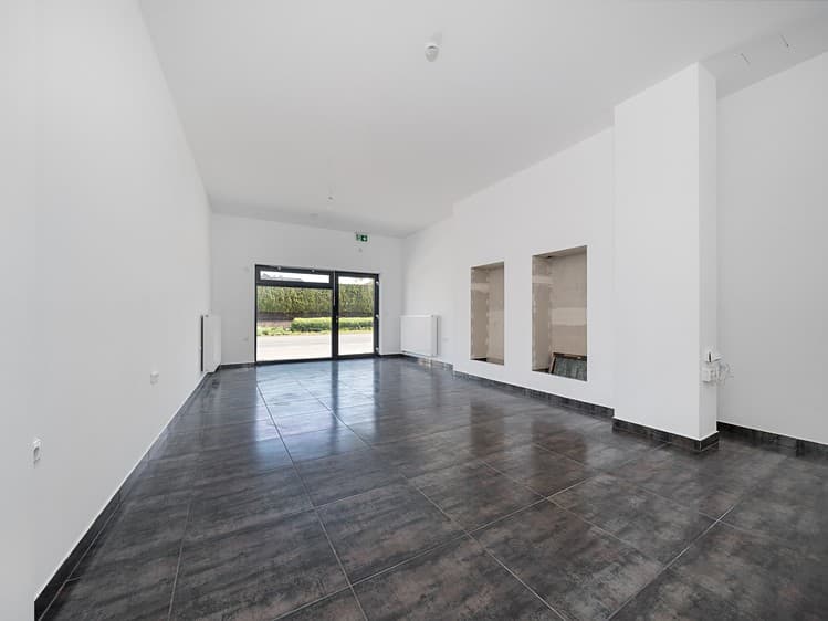 Prodej obchodního prostoru 73 m²