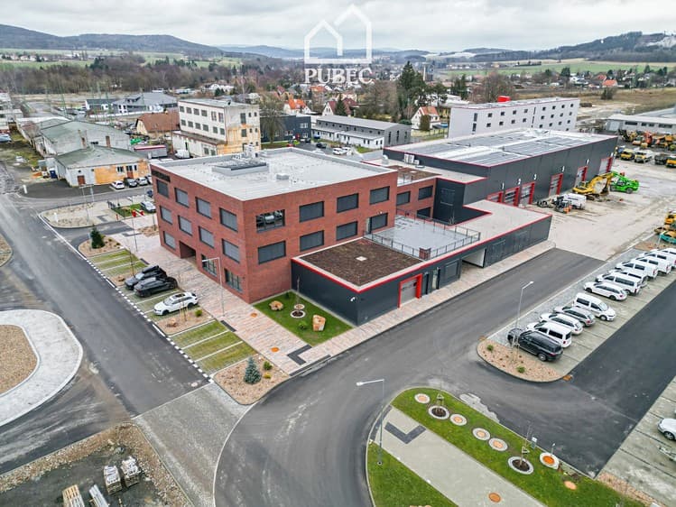 Pronájem obchodního prostoru 107 m²