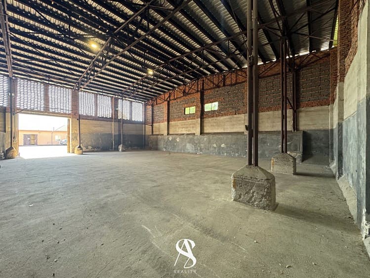 Pronájem skladového prostoru 260 m²