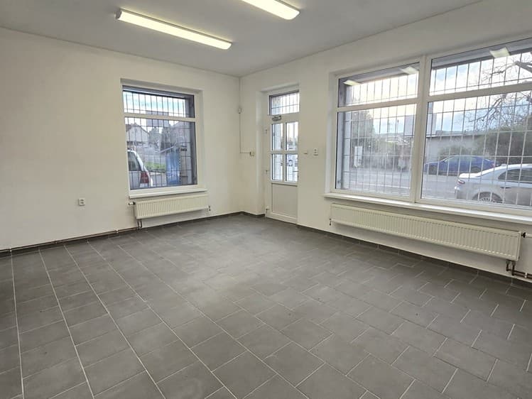 Pronájem obchodního prostoru 80 m²