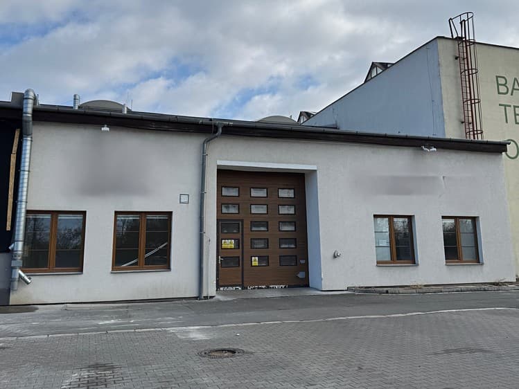 Pronájem obchodního prostoru 200 m²