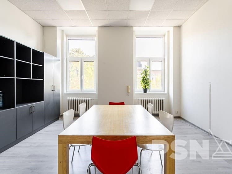 Pronájem kanceláře 50 m²