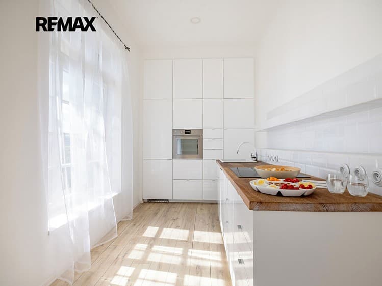 Prodej bytu 4+kk 104 m²